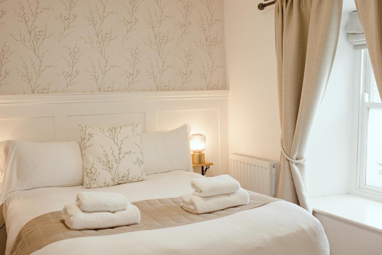 Jt Abergwaun Hotel Fishguard Ngoại thất bức ảnh